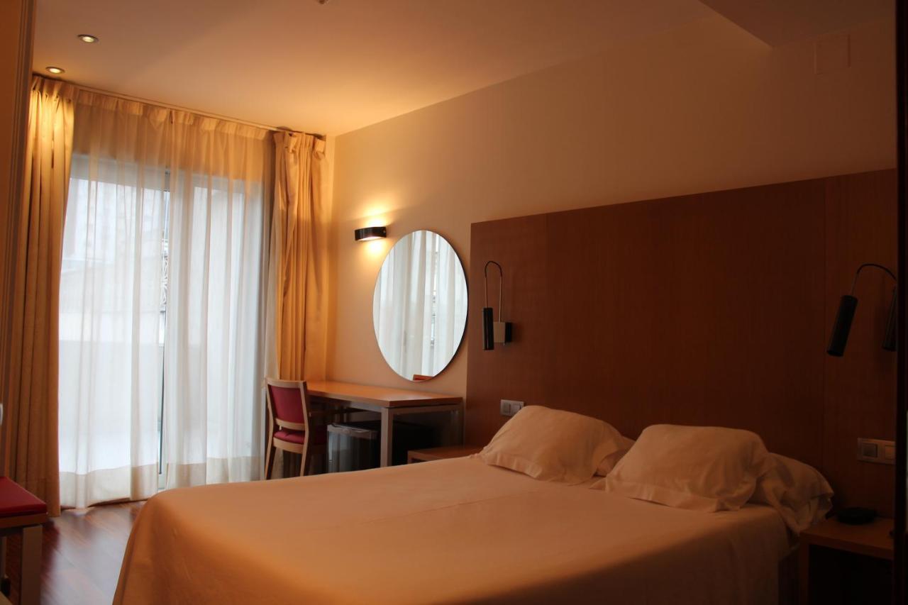 Hotel Ril Burela Екстер'єр фото