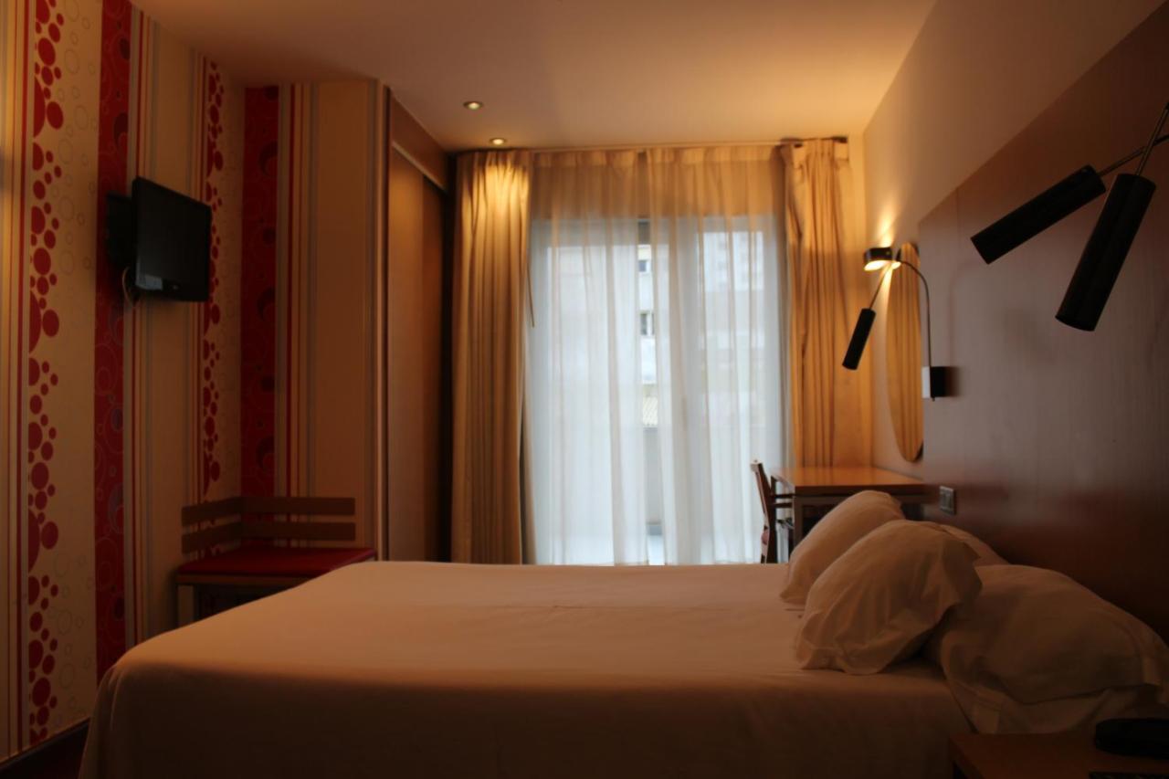 Hotel Ril Burela Екстер'єр фото
