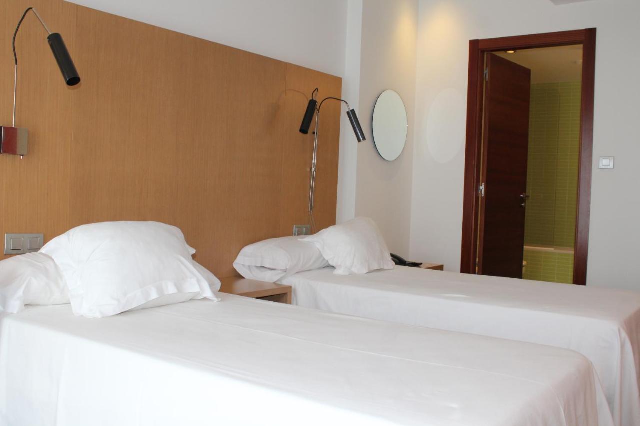 Hotel Ril Burela Екстер'єр фото