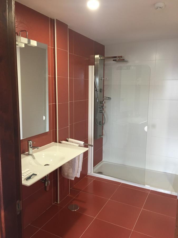 Hotel Ril Burela Екстер'єр фото